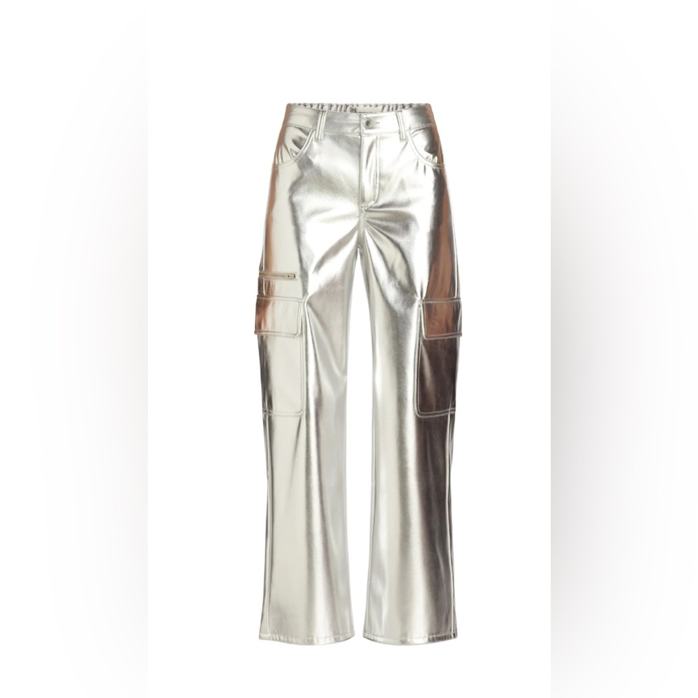 No Boundaries - High Rise Metallic Silver Cargo Pants - Size Medium - NWT